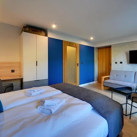 Walizka Wspomnien Frühstückspension Karpacz